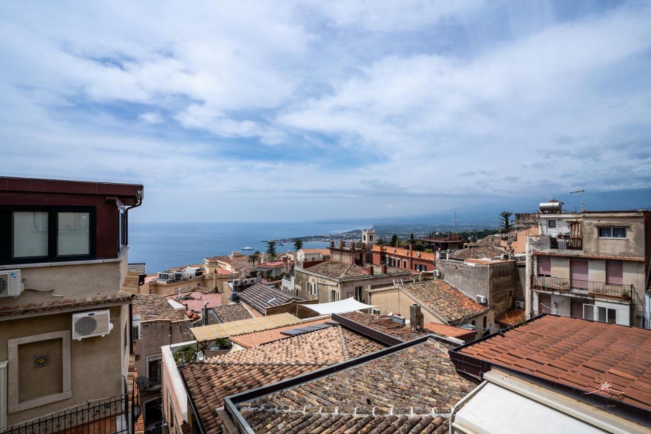 Humboldt Luxury Rooms Taormina Buitenkant foto