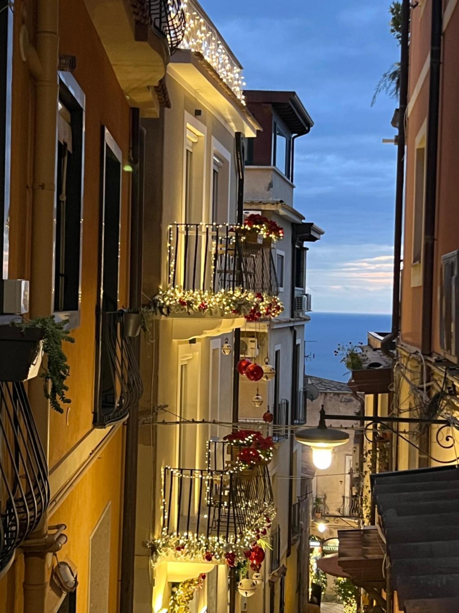 Humboldt Luxury Rooms Taormina Buitenkant foto