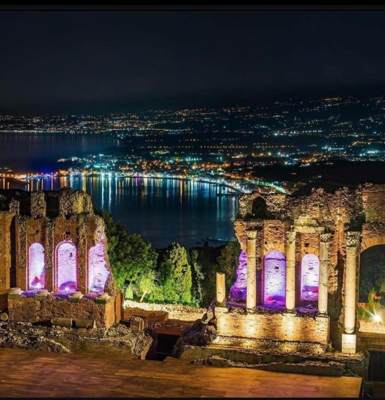 Humboldt Luxury Rooms Taormina Buitenkant foto
